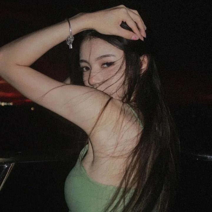 春曲丽影